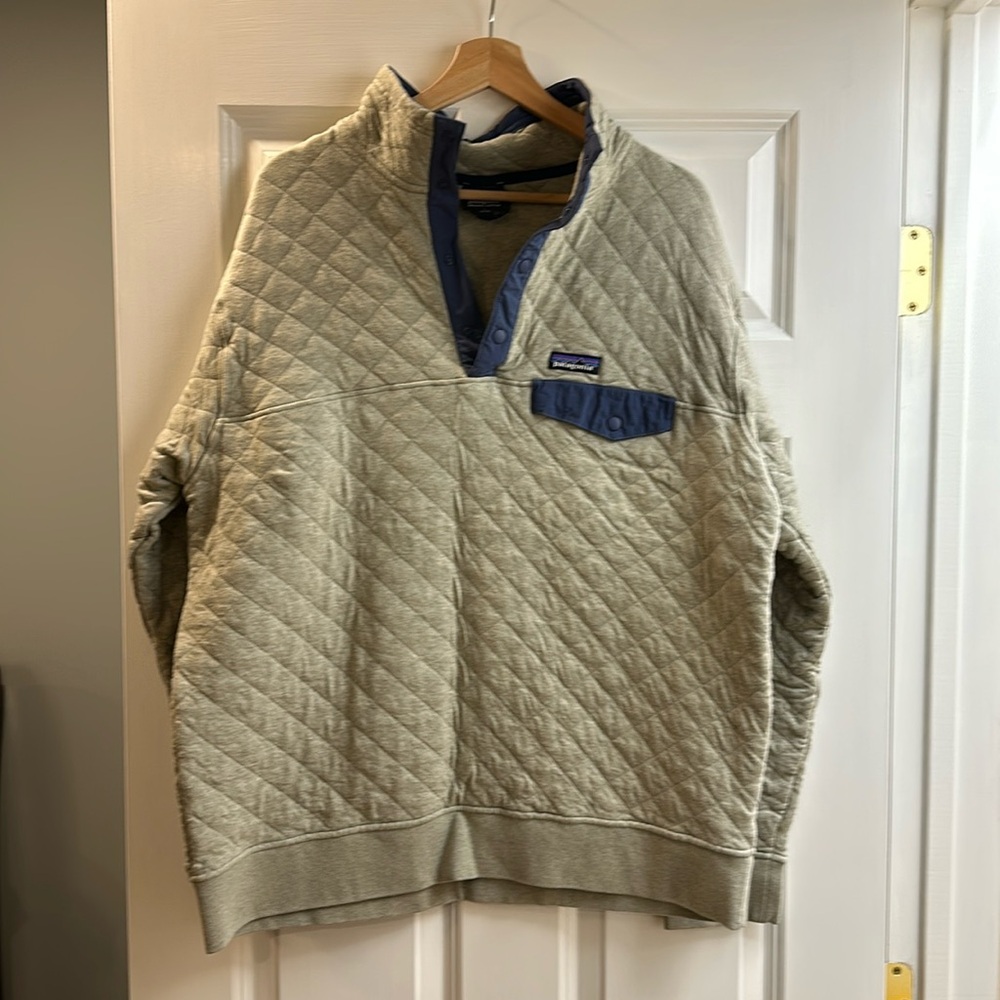 Men’s Patagonia cotton pullover